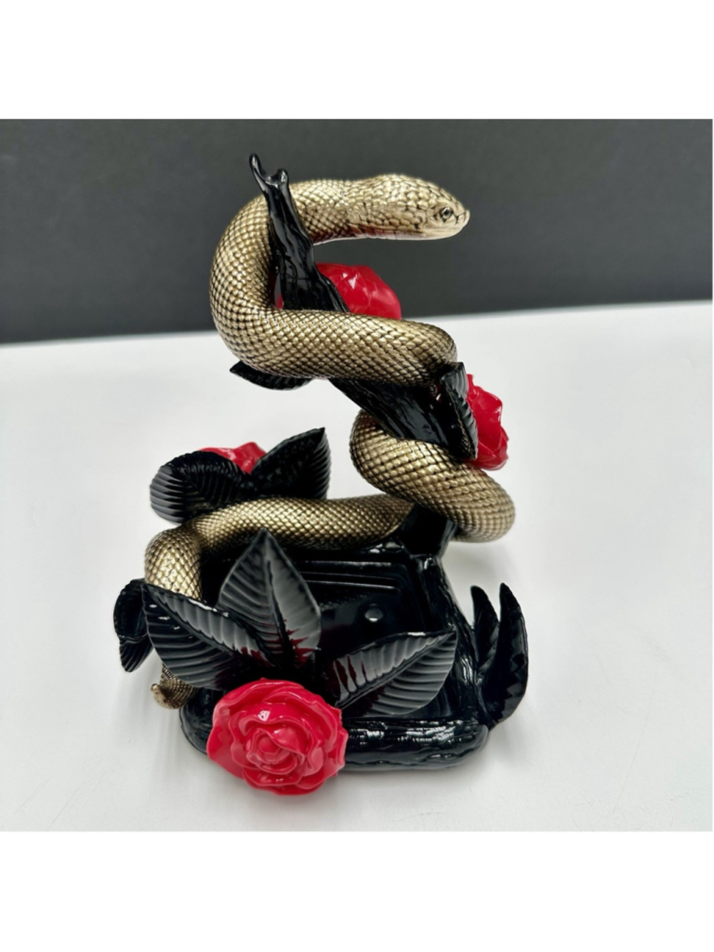 Bath And Body Works Snake And Roses Foaming Hand Soap Holder Goth Halloween - Picture 4 of 9